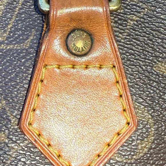 Authentic Louis Vuitton Alma - Picture 5 of 14